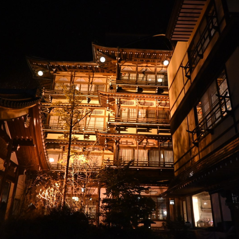 東京長野5日行程:淺草、輕井澤(草津溫泉)、長野、雪祭秘景(重點行程:特色列車、雪猿、1-2月之雪祭)